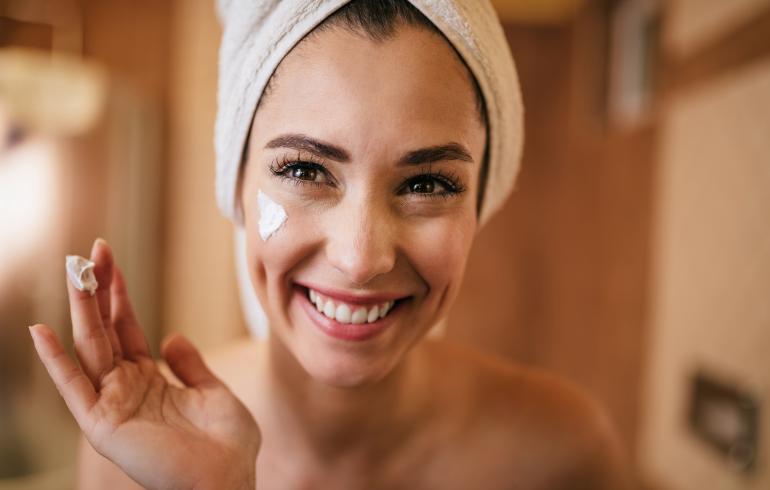 main of Moisturizing Provides Your Skin Many Benefits