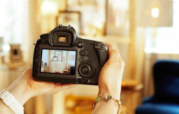 thumbnail of he DSLR Camera Produces Excellent Images